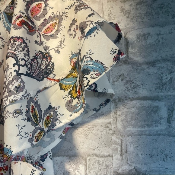 SHEIN Curve Fun Colorful Print Paisley Short Sleeve Blouse Size 1X - Picture 2 of 8